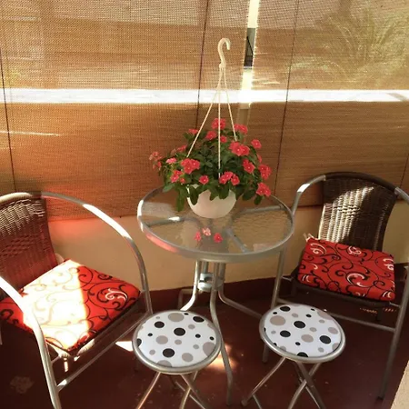 Kolma Center With Balcony شقة سبليت
